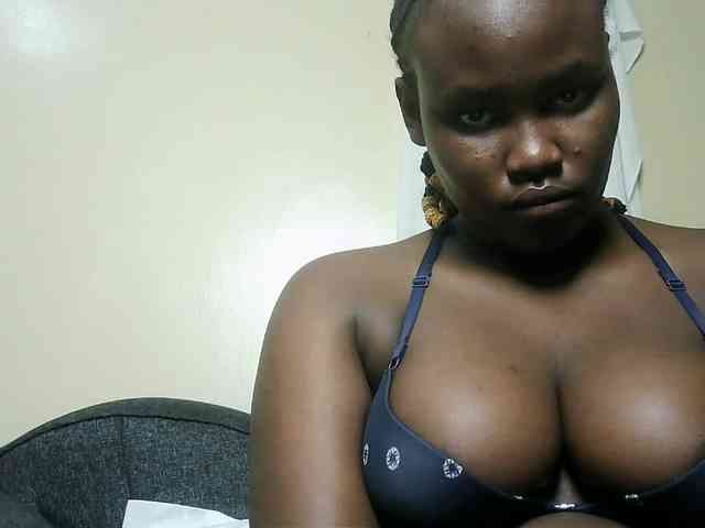 Horny-nasty-bitch webcam