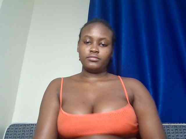 Horny-nasty-bitch webcam