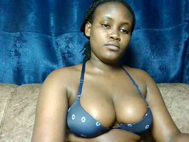 Horny-nasty-bitch webcam