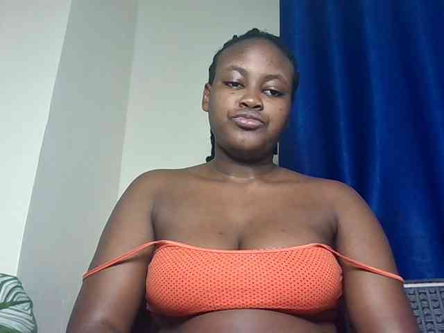 Horny-nasty-bitch webcam