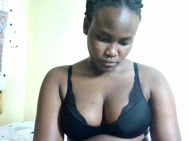 Horny-nasty-bitch webcam