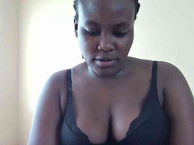 Horny-nasty-bitch webcam