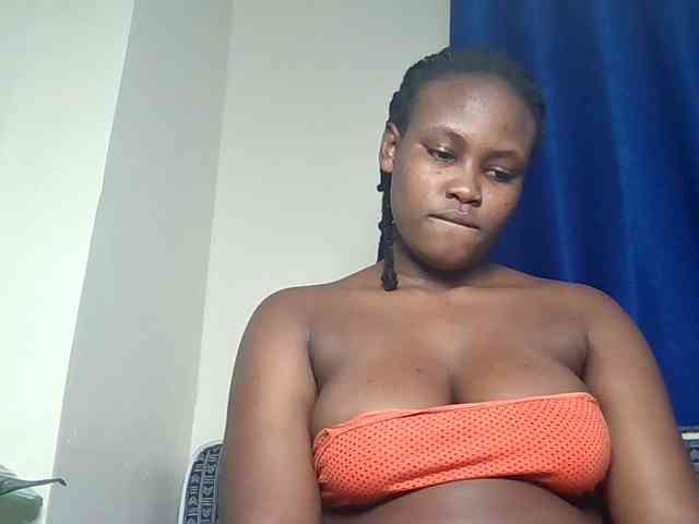 Horny-nasty-bitch webcam