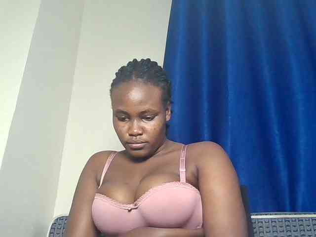 Horny-nasty-bitch webcam