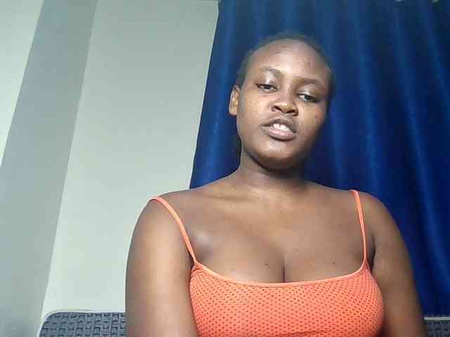 Horny-nasty-bitch webcam