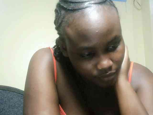 Horny-nasty-bitch webcam