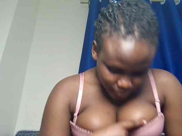 Horny-nasty-bitch webcam