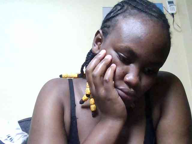 Horny-nasty-bitch webcam