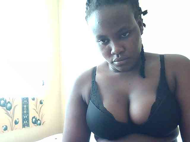 Horny-nasty-bitch webcam