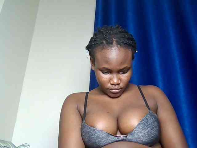 Horny-nasty-bitch webcam