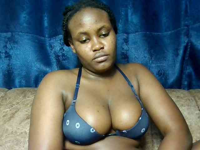 Horny-nasty-bitch webcam