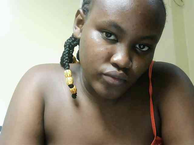 Horny-nasty-bitch webcam