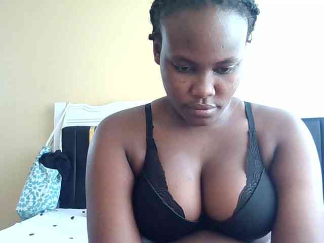 Horny-nasty-bitch webcam