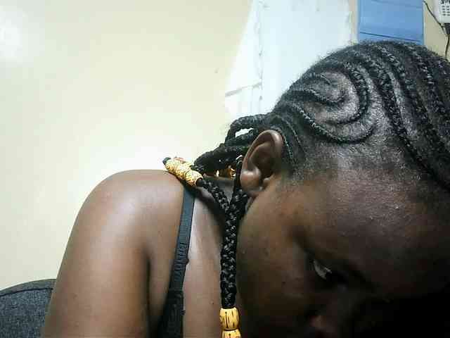 Horny-nasty-bitch webcam