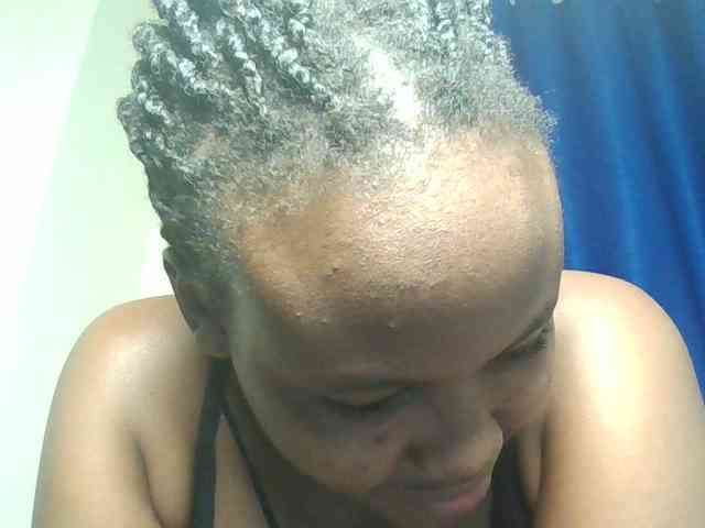 Horny-nasty-bitch webcam