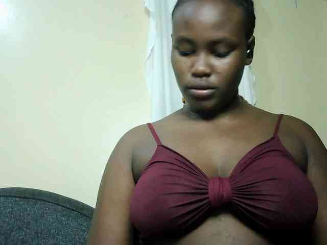 Horny-nasty-bitch webcam