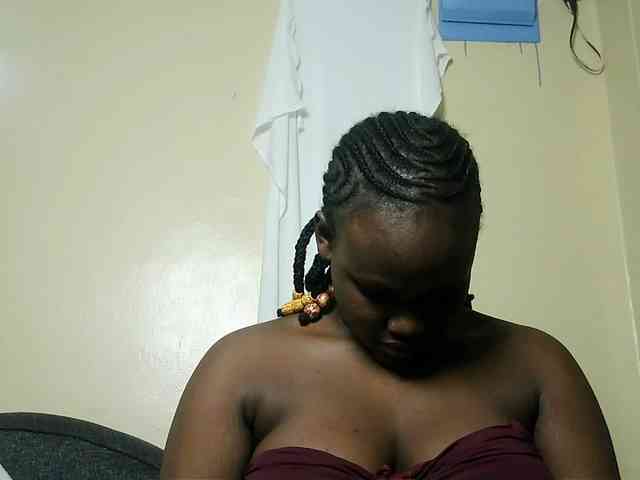 Horny-nasty-bitch webcam