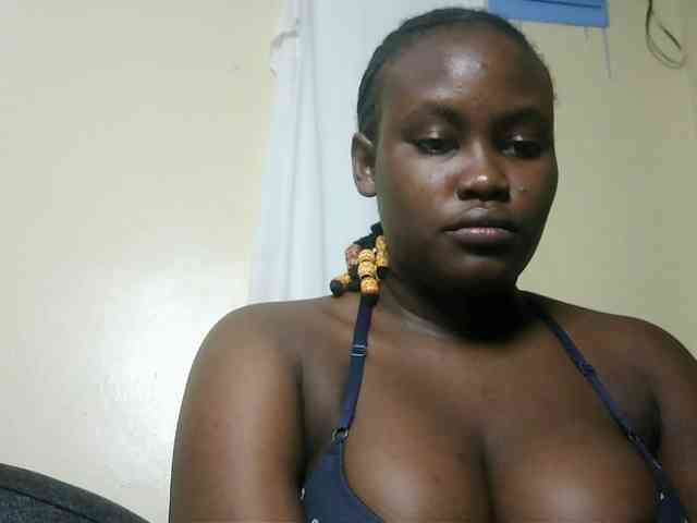 Horny-nasty-bitch webcam