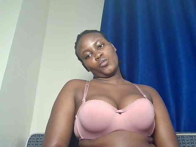 Horny-nasty-bitch webcam