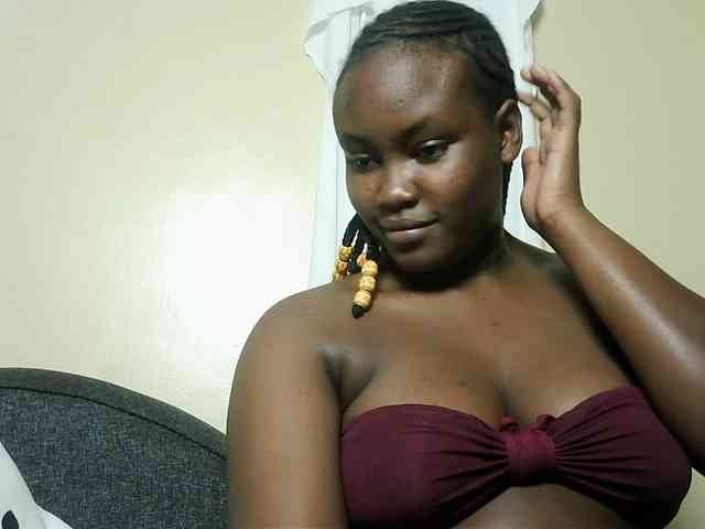 Horny-nasty-bitch webcam