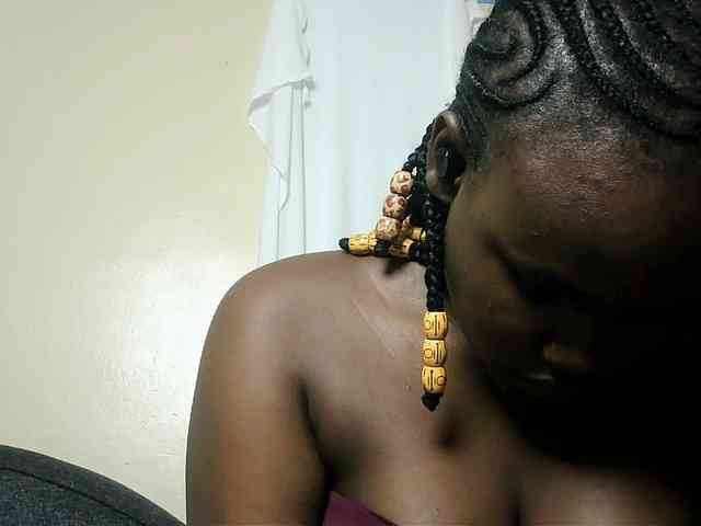 Horny-nasty-bitch webcam