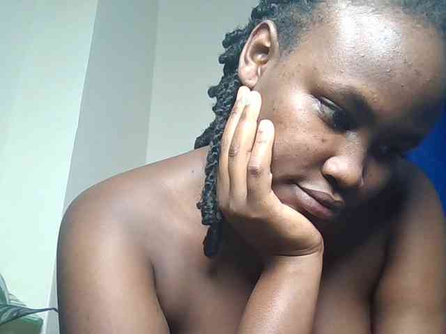 Horny-nasty-bitch webcam