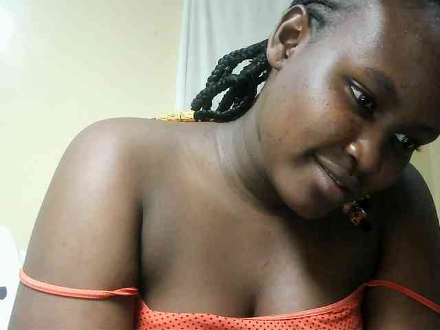 Horny-nasty-bitch webcam