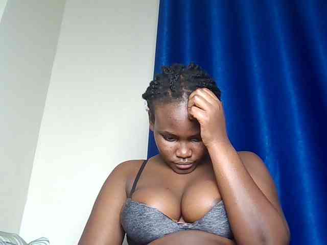 Horny-nasty-bitch webcam