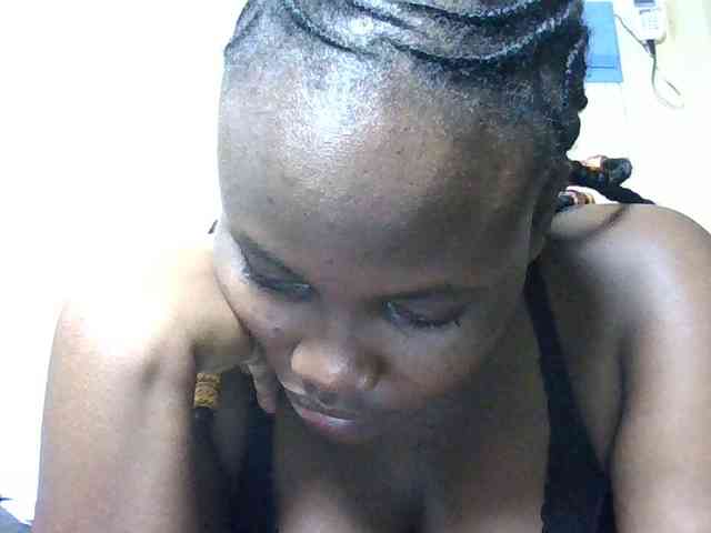 Horny-nasty-bitch webcam