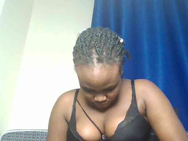 Horny-nasty-bitch webcam