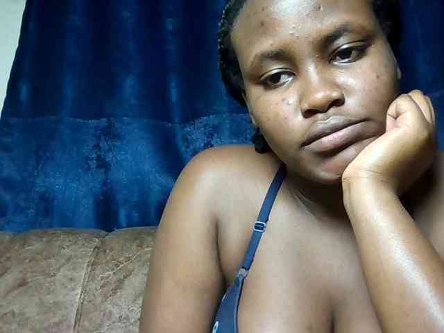 Horny-nasty-bitch webcam