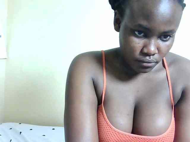 Horny-nasty-bitch webcam