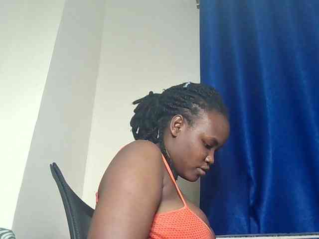 Horny-nasty-bitch webcam