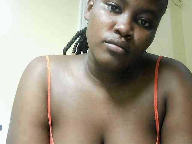 Horny-nasty-bitch webcam