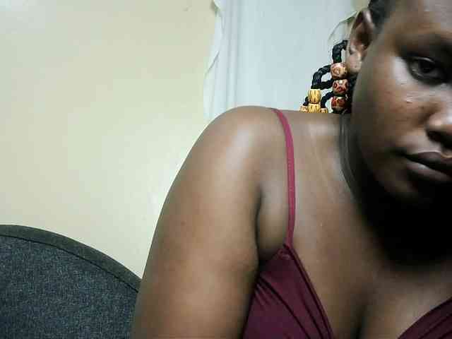 Horny-nasty-bitch webcam