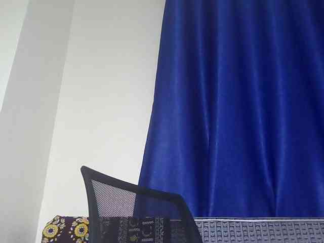 Horny-nasty-bitch webcam