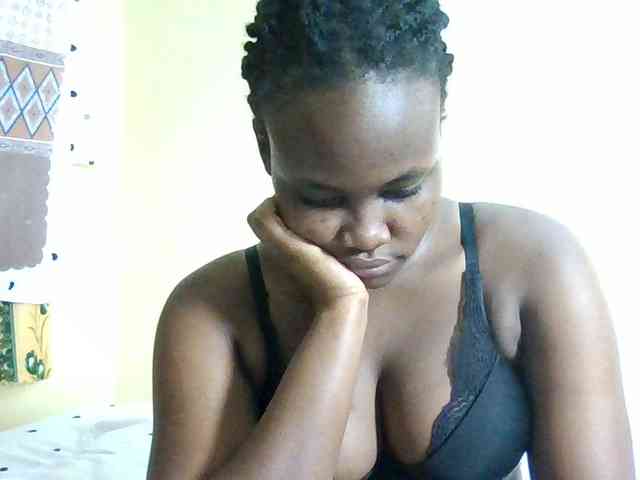 Horny-nasty-bitch webcam