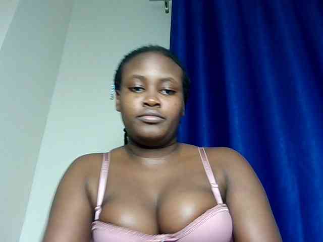 Horny-nasty-bitch webcam