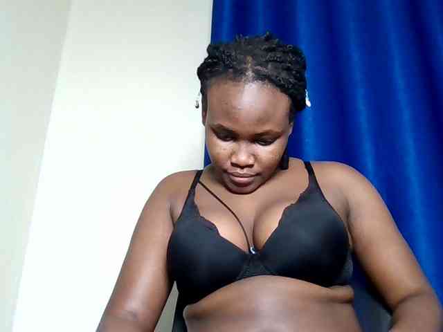 Horny-nasty-bitch webcam