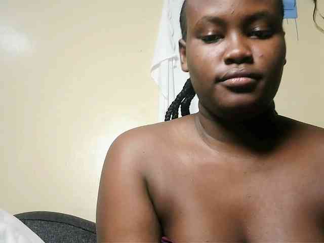 Horny-nasty-bitch webcam