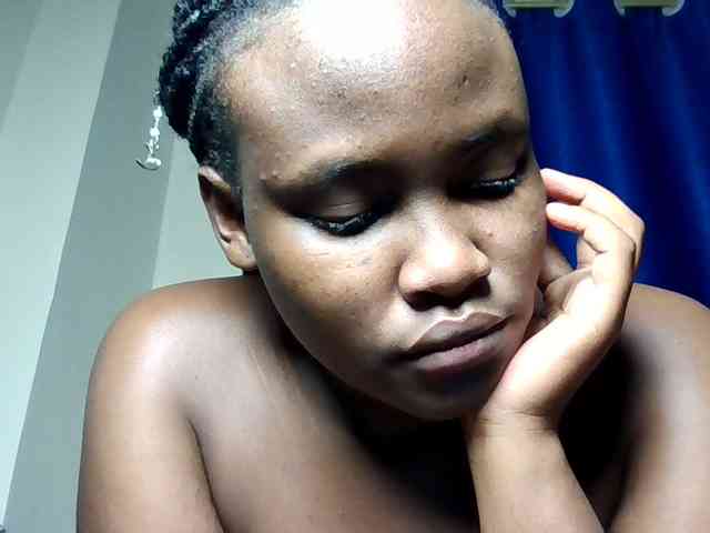 Horny-nasty-bitch webcam