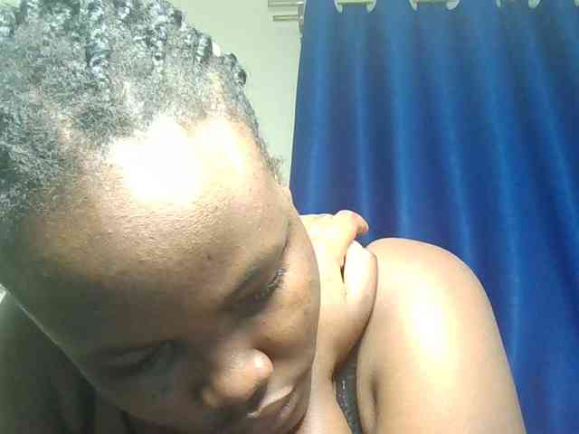 Horny-nasty-bitch webcam