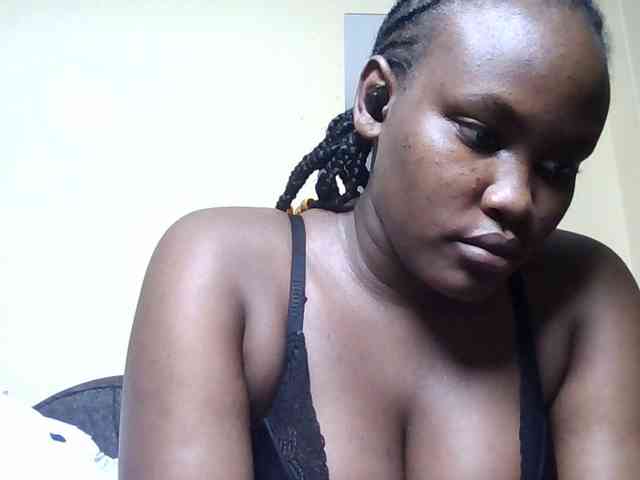 Horny-nasty-bitch webcam