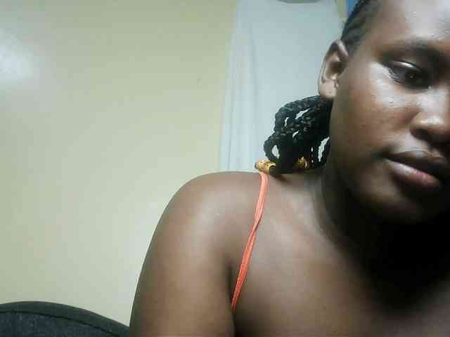 Horny-nasty-bitch webcam