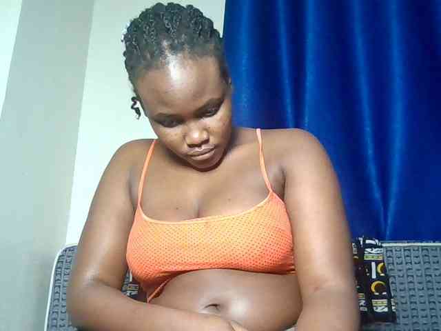 Horny-nasty-bitch webcam