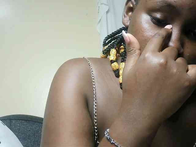 Horny-nasty-bitch webcam