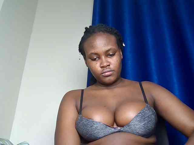 Horny-nasty-bitch webcam