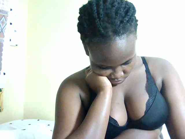 Horny-nasty-bitch webcam