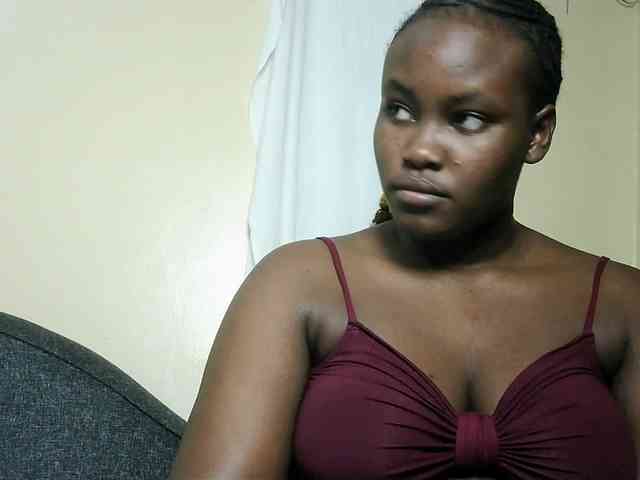 Horny-nasty-bitch webcam