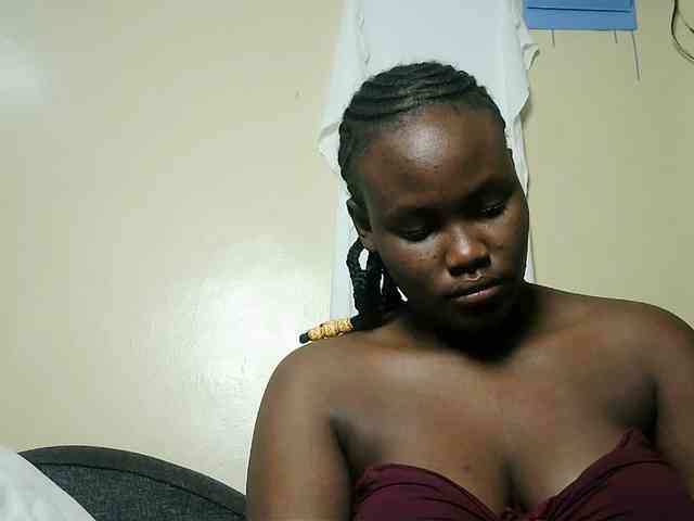 Horny-nasty-bitch webcam